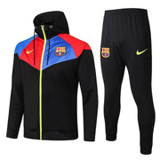 KIT PASSEIO COM CAPUZ - BARCELONA - PRETO, AZUL E VERMELHO